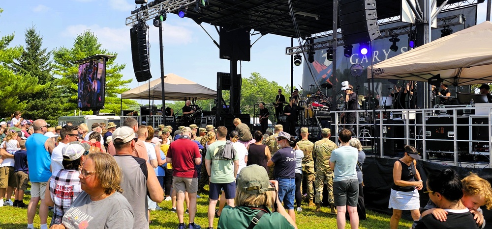 Lt. Dan Band entertains nearly a thousand guests during July 2025 concert at Fort McCoy