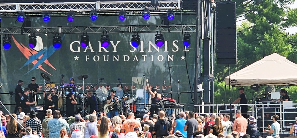 Lt. Dan Band entertains nearly a thousand guests during July 2025 concert at Fort McCoy