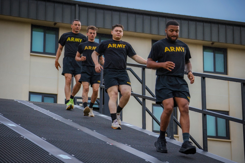 U.S. Army Pacific Best Squad PT