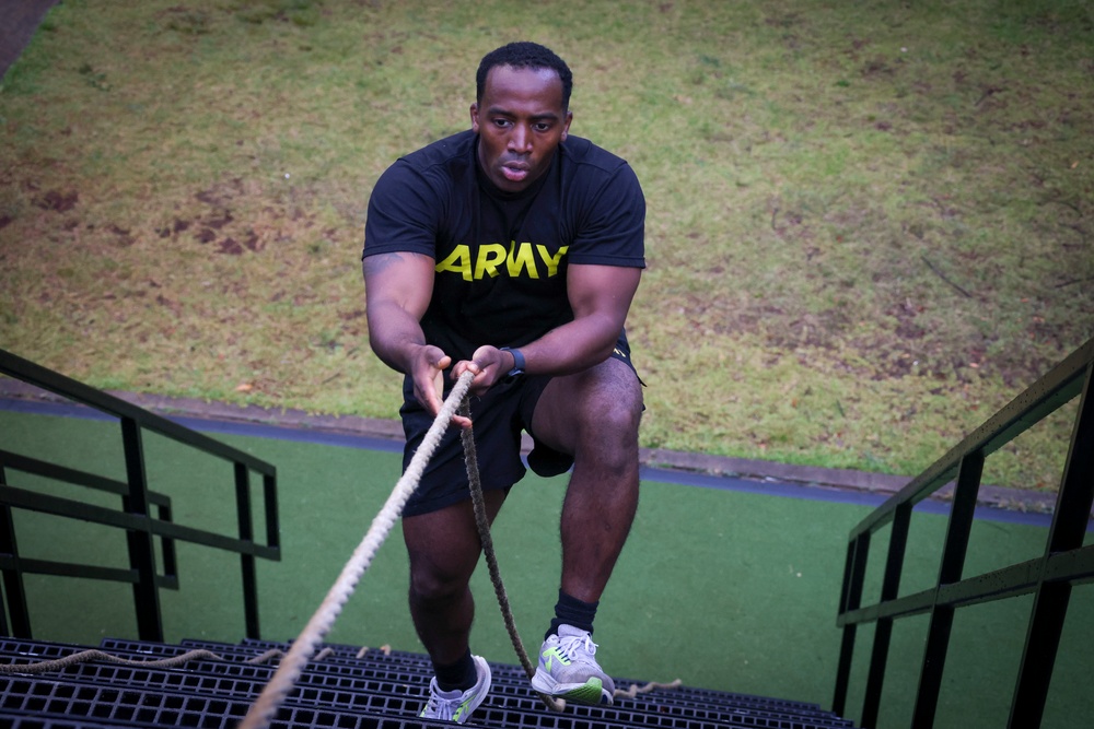 U.S. Army Pacific Best Squad PT