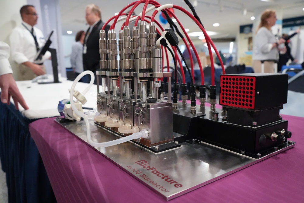 BioFabUSA: Portable red blood cell bioreactor
