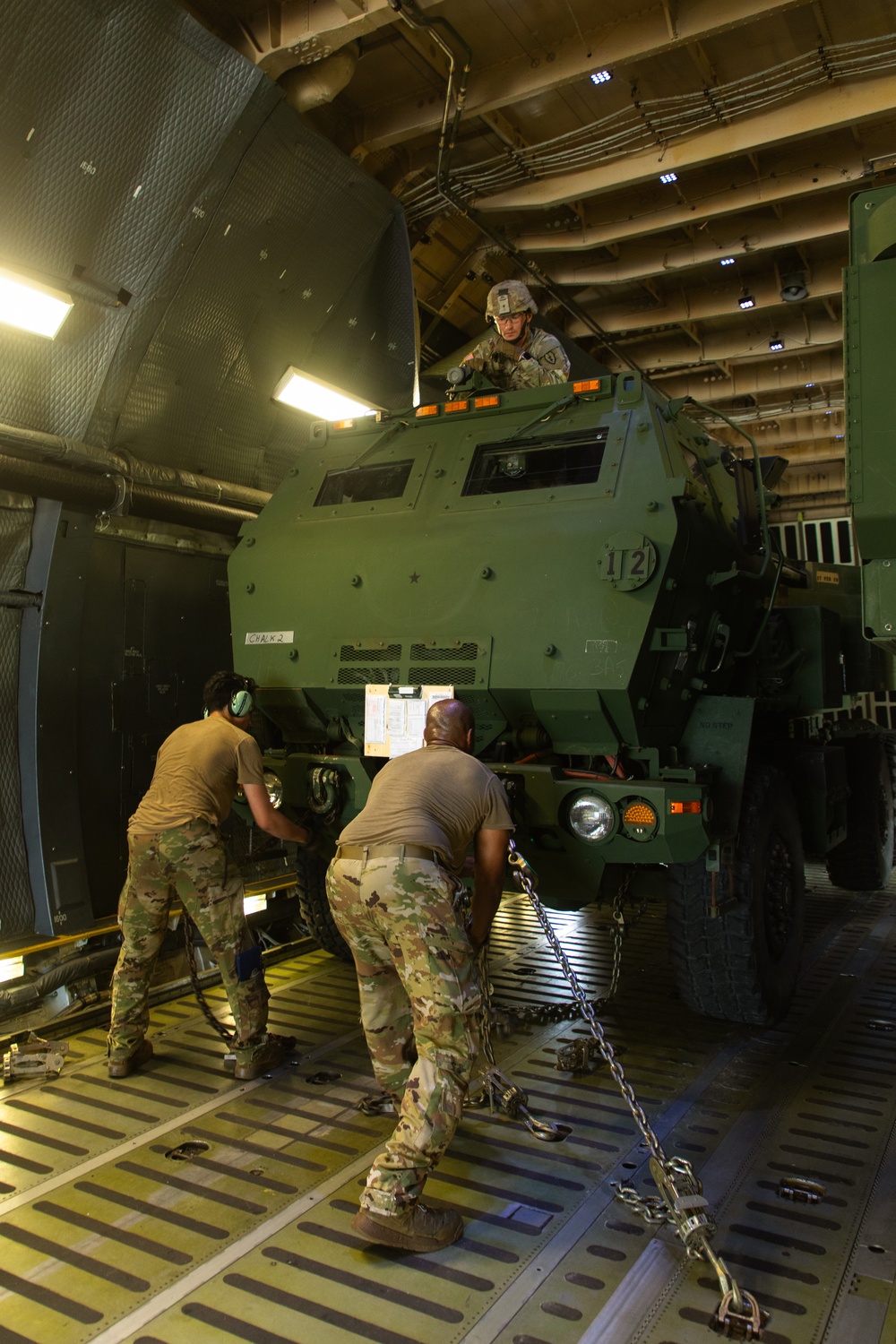 25th Infantry Division Receives HIMARS