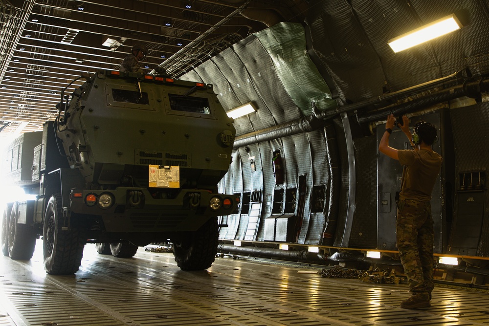 25th Infantry Division Receives HIMARS