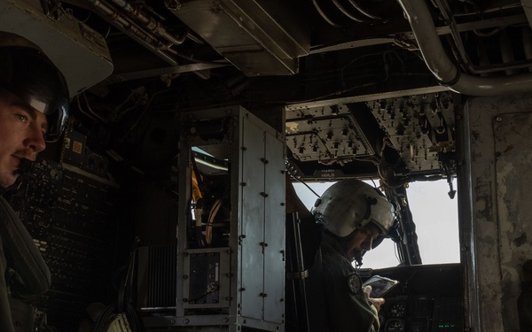 Col. Hunter celebrates final flight as a U. S. Marine Corps pilot