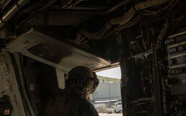 Col. Hunter celebrates final flight as a U. S. Marine Corps pilot