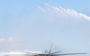 Col. Hunter celebrates final flight as a U. S. Marine Corps pilot