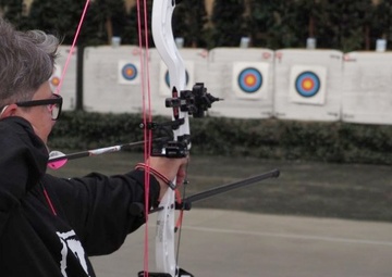 Chemical operations specialist takes aim at competition in Warrior Games