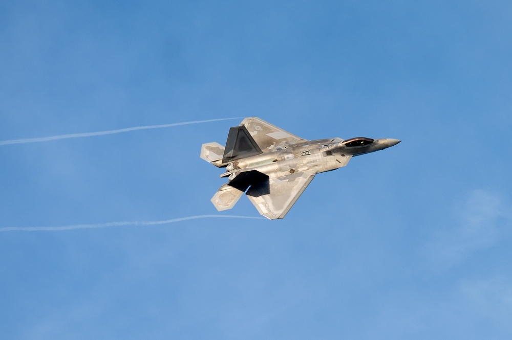F-22s arrive in Tinian during REFORPAC