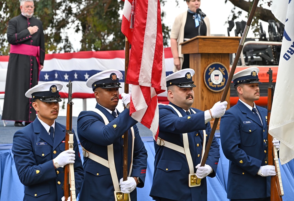 Coast Guard Pacific Area holds retirement ceremony