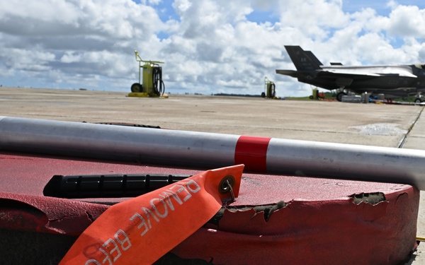 354 AEW maintainers launch F-35As for REFORPAC