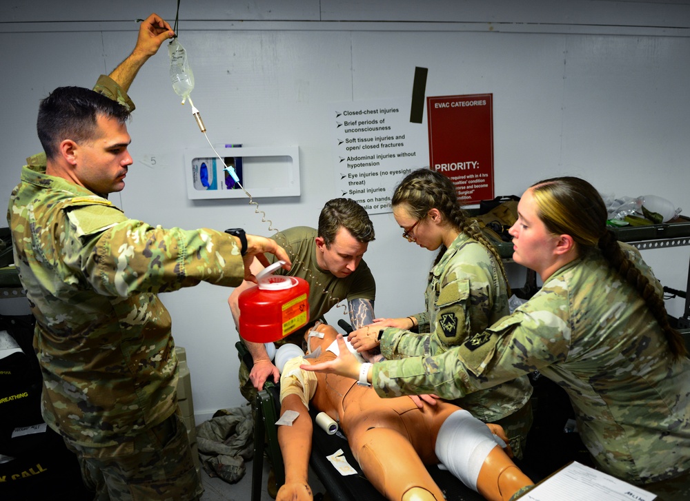 Pennsylvania Army National Guard medical Soldiers participate in mass casualty training