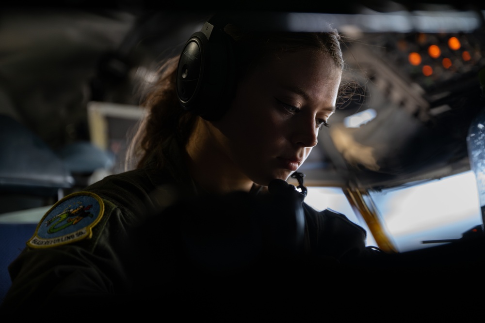 The U.S. Air Force conducts aerial refueling with U.S. Marines