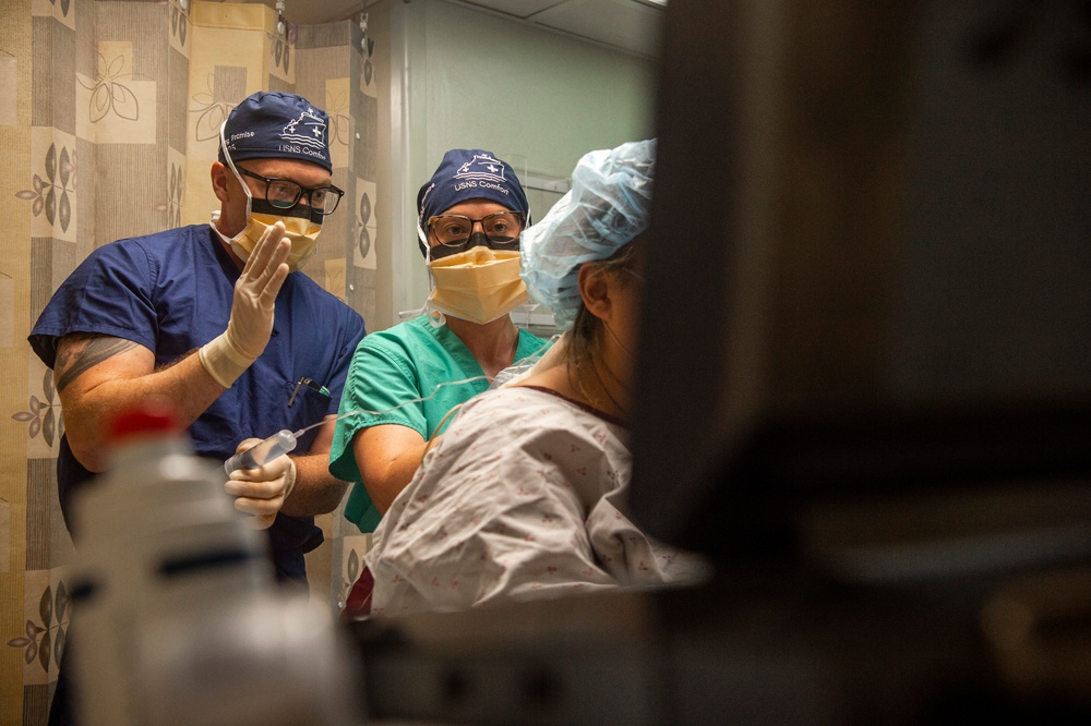 CP25 Surgeons Perform Pre-Operation Injections