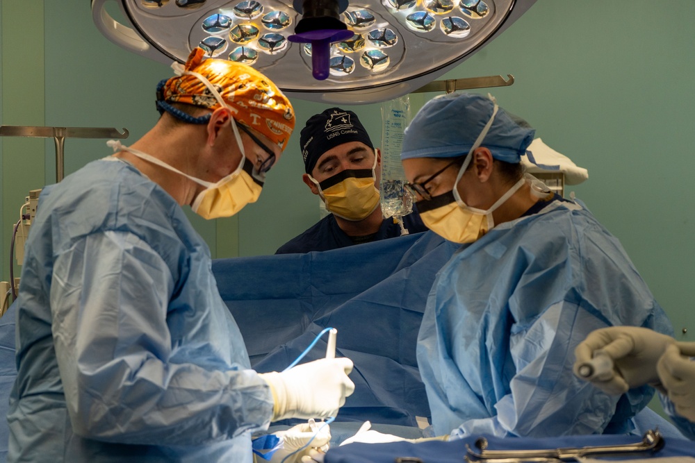 Surgery Aboard USNS Comfort Dominican Republic CP25