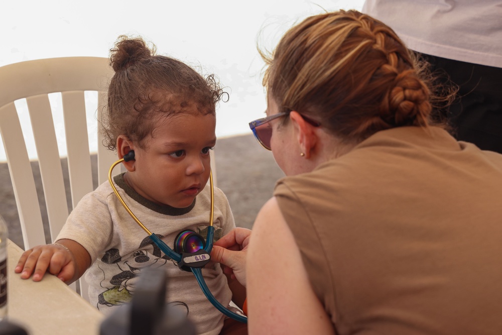 USNS Comfort Medical Site in Dominican Republic
