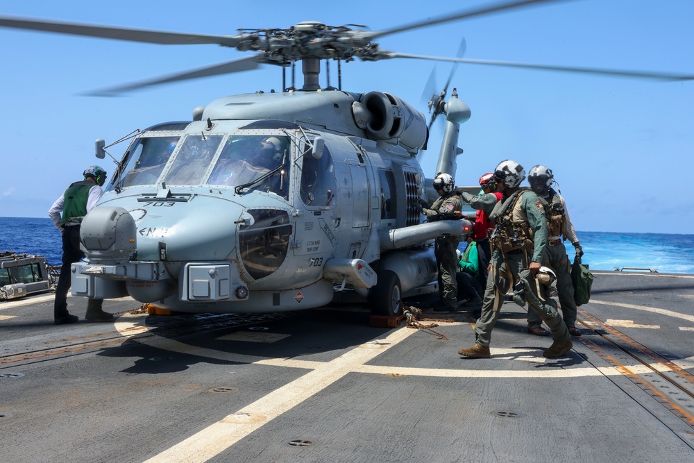 USS Bainbridge (DDG 96) Flight Deck Operations