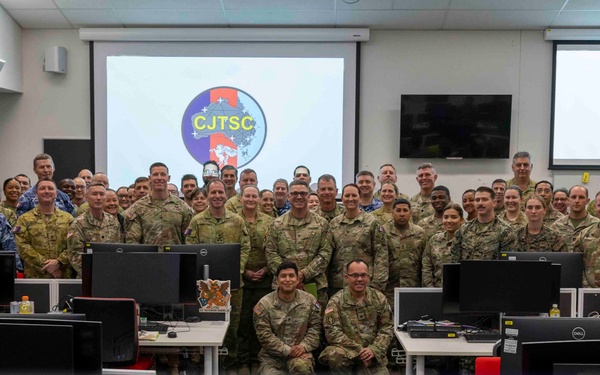 143rd ESC Soldiers Learning from Australian Counterparts at Talisman Sabre 2025