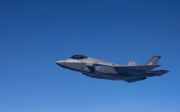 U.S. KC-135 and Australian F-35 refuel mission, Talisman Sabre 25