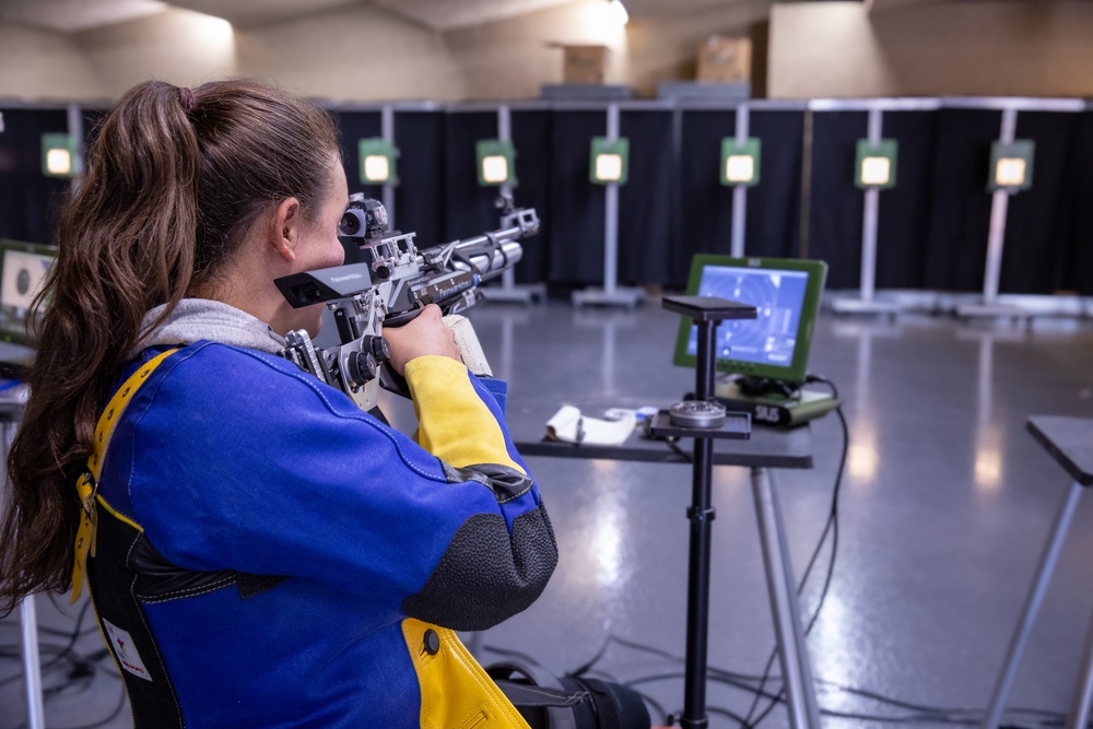 Team Navy practices precision shooting during Warrior Games 2025