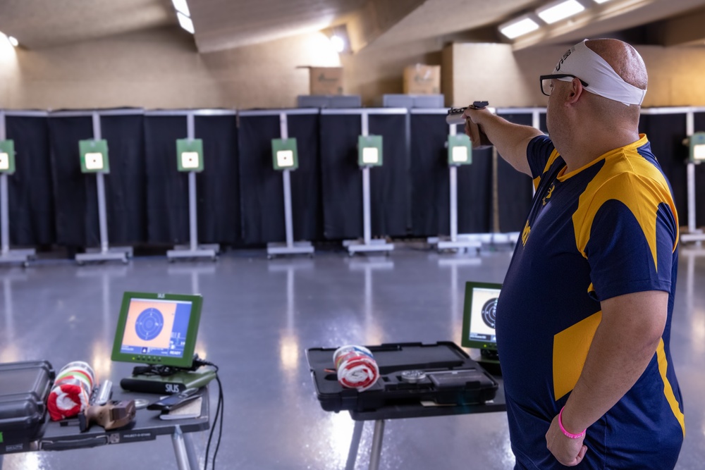 Team Navy practices precision shooting during Warrior Games 2025