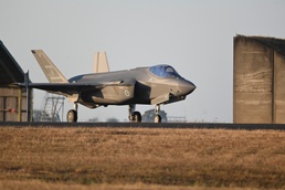 USAF launches first International Interfly with RAAF