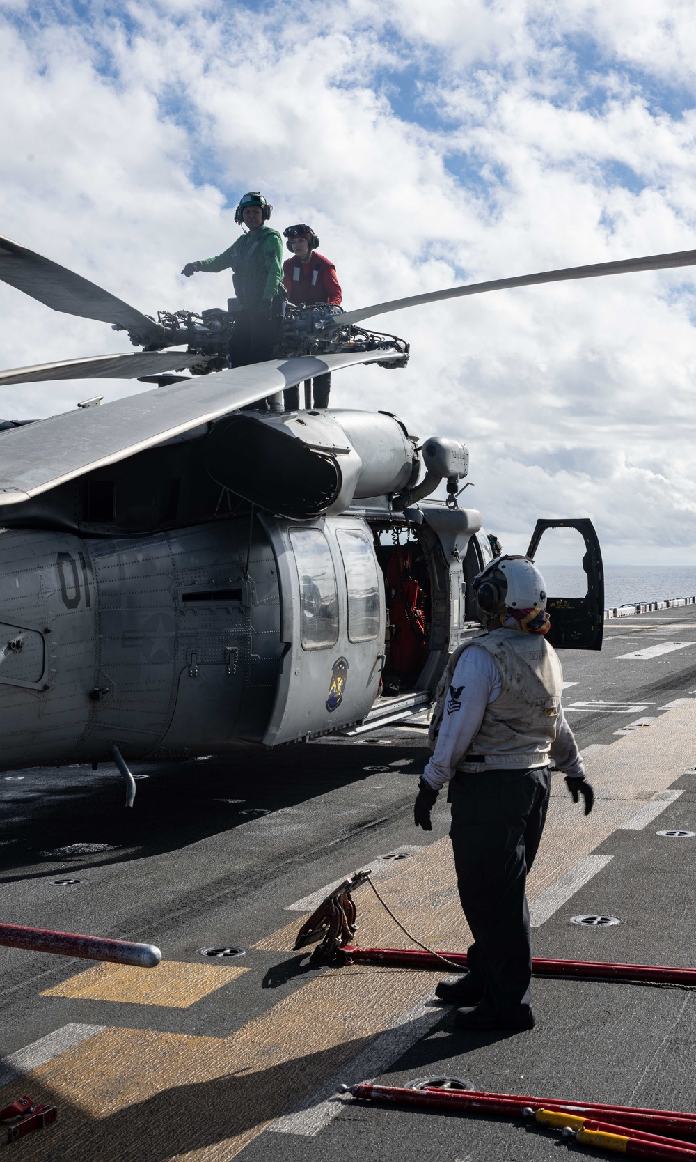 USS America (LHA 6) Conducts Routine Multi-Aircraft Flight Operations as Part of Exercise Talisman Sabre
