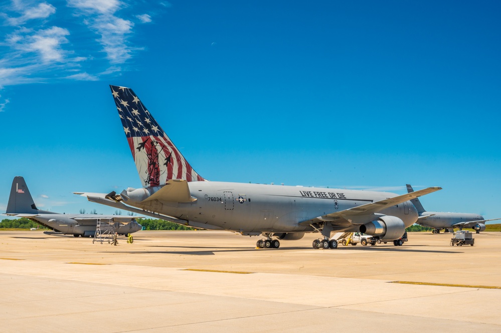 C-130 size contrast KC-46A