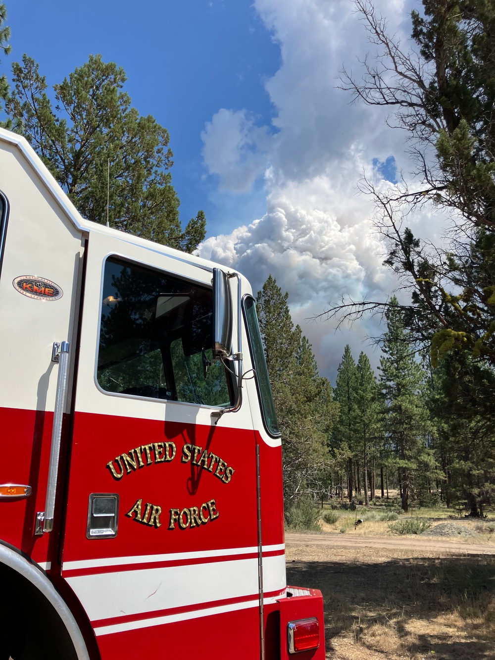 Kingsley Field Fire Team Responds to Elk Fire