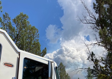 Kingsley Field Fire Team Responds to Elk Fire