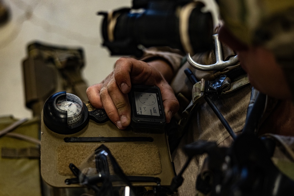 SLTE 4-25: 2d Recon Night Freefall