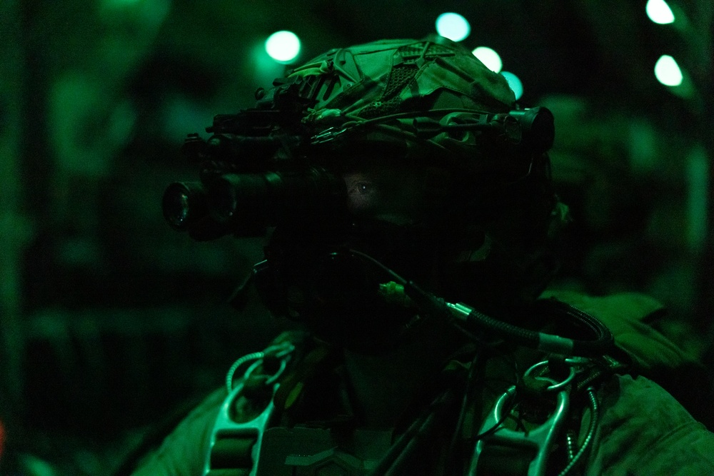 SLTE 4-25: 2d Recon Night Freefall