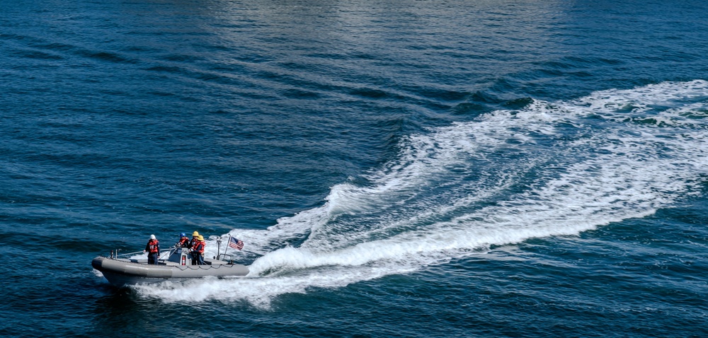USS Essex (LHD 2) Sailors conduct small boat operations