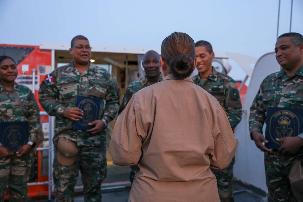 Comfort Farewell to Dominican Republic Medical Profesionals