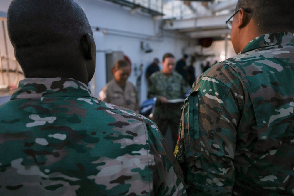 Comfort Farewell to Dominican Republic Medical Profesionals