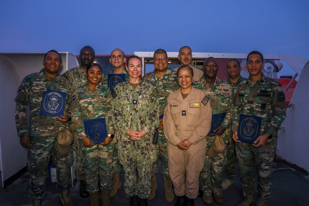 Comfort Farewell to Dominican Republic Medical Profesionals