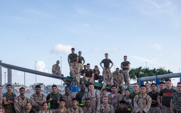 MLGs Tackle Camp Kinser Obstacle Course