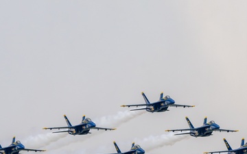 The U.S. Navy Flight Demonstration Squadron, the Blue Angels’ perform at The Great Tennessee Air Show