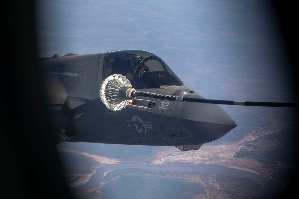 U.S. Marines conduct aerial refueling during Talisman Sabre 25