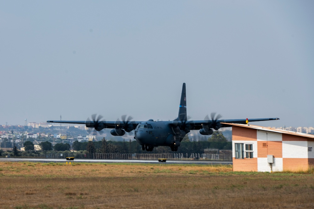 Paratroopers, aircraft arrive at Incirlik AB for Agile Spirit 25 kickoff
