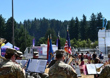133d Army National Guard Band opens up the annual King County Fair