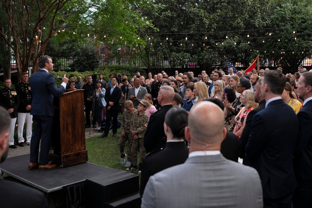 SD Presides Over Marine Barracks Washington Evening Parade