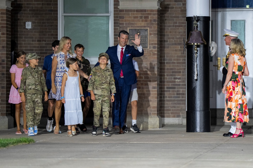 SD Presides Over Marine Barracks Washington Evening Parade