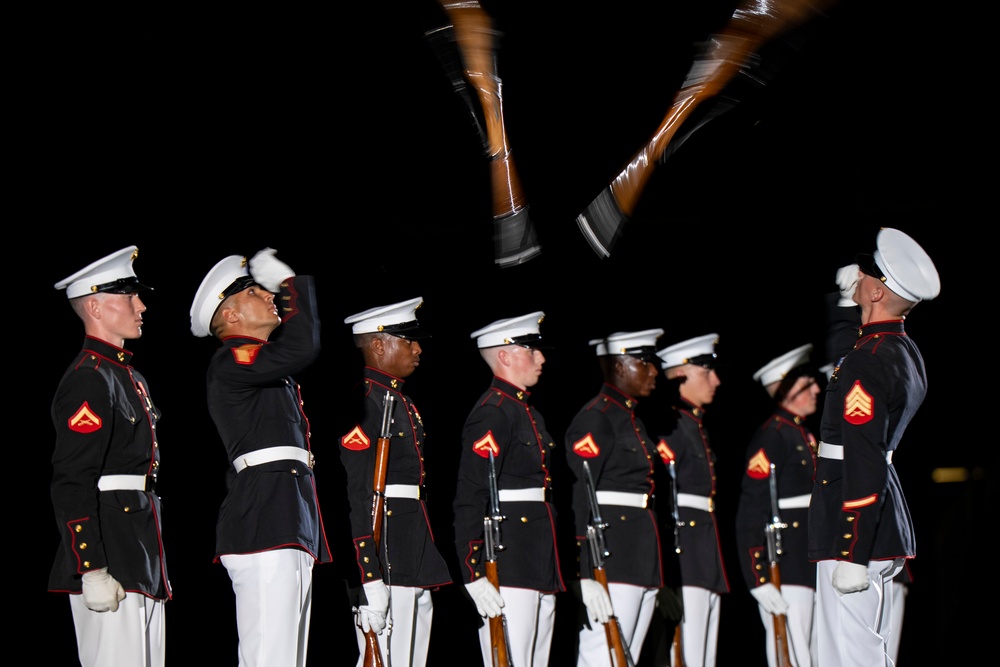 SD Presides Over Marine Barracks Washington Evening Parade