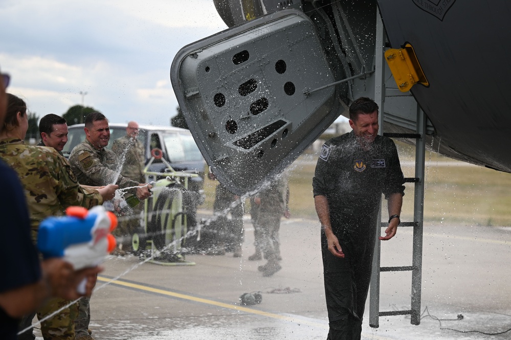 Col. Ryan Garlow completes fini-flight