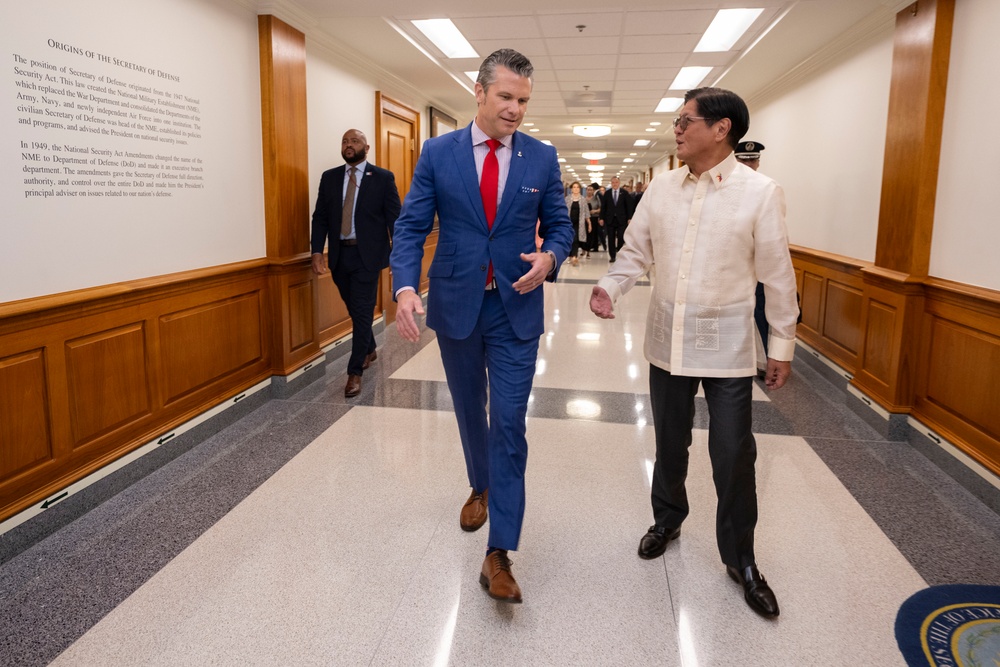 SD Hosts Philippine President Marcos at the Pentagon