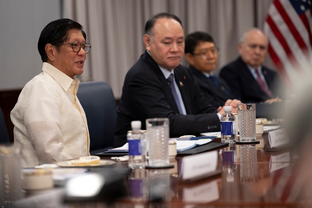 SD Hosts Philippine President Marcos at the Pentagon