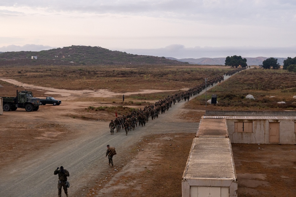 1st MARDIV HQ Bn. Marines participate in conditioning hike
