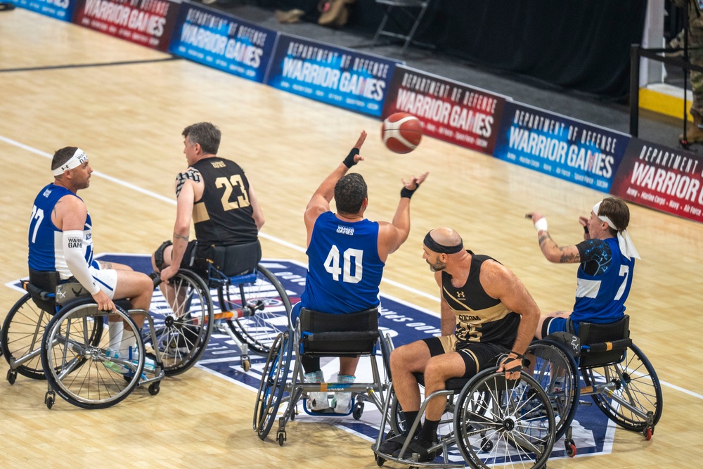 Team Air Force competes against Team SOCOM at the 2025 Warrior Games