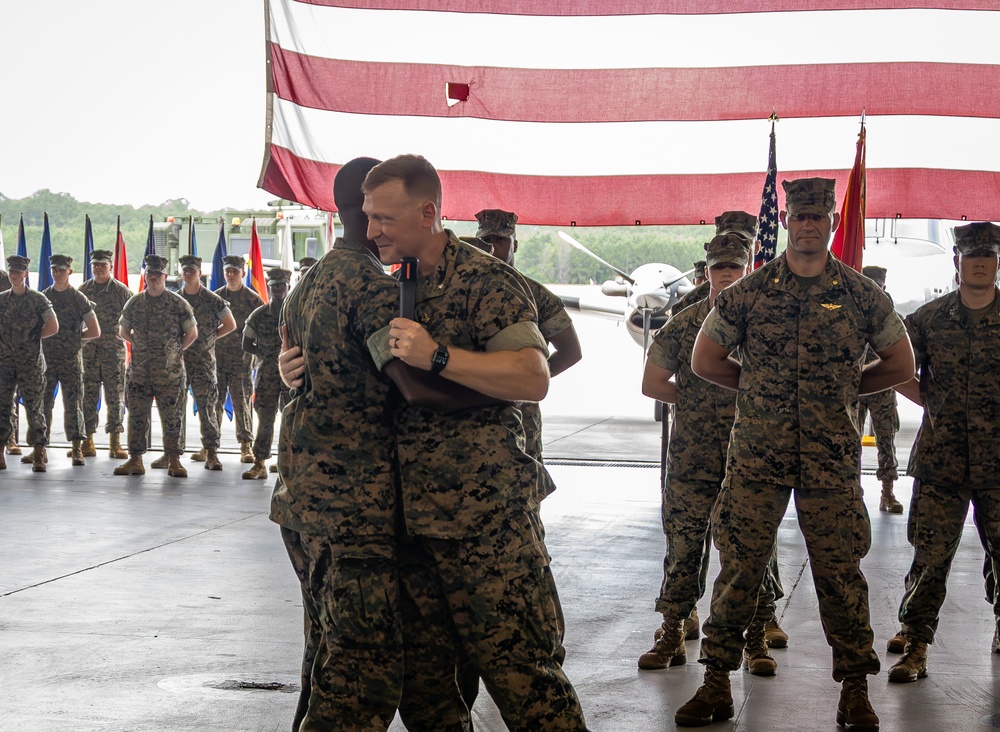 H&amp;HS change of command