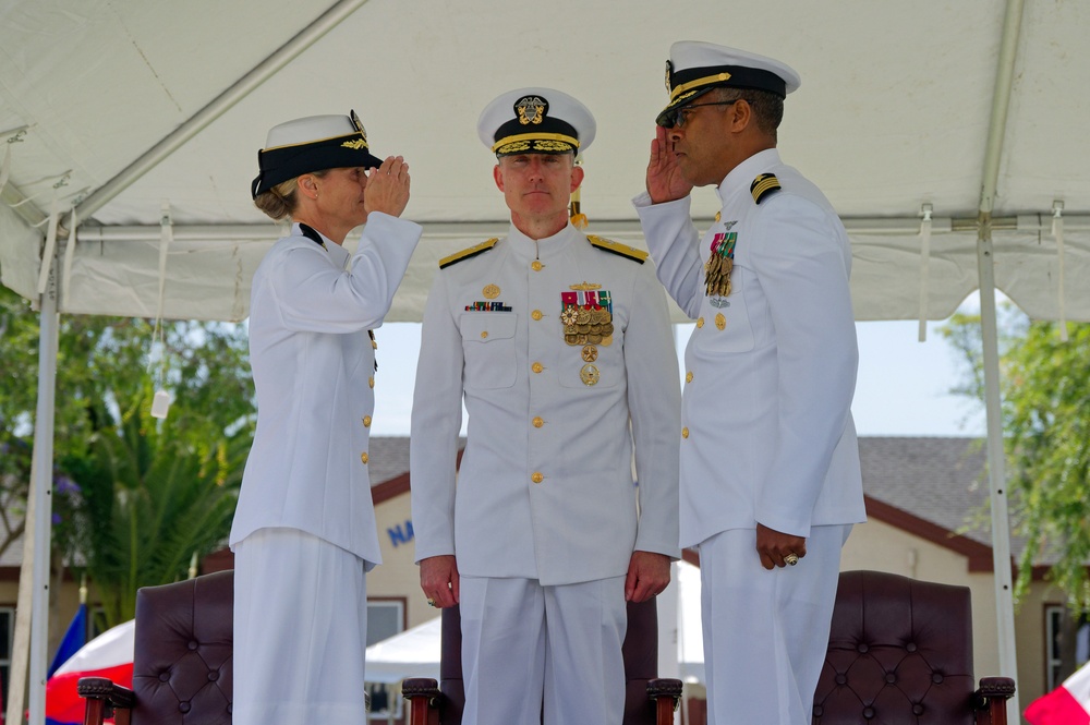 Naval Weapons Station Seal Beach Holds Change of Command Ceremony